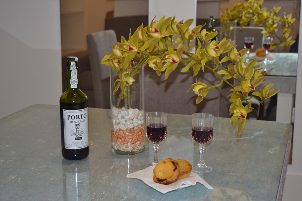 Apartamento Lm Ribeira OOporto Exteriör bild